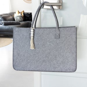 Large bag, light grey bag, felt look, grey bag, weekender, bag with cord