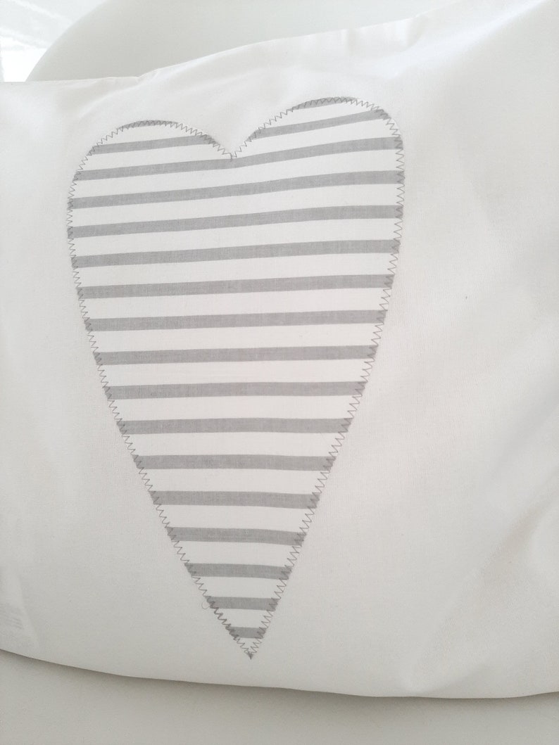 White cushion cover with heart, white cushion cover, 40 x 40 cm cushion cover, striped heart image 2