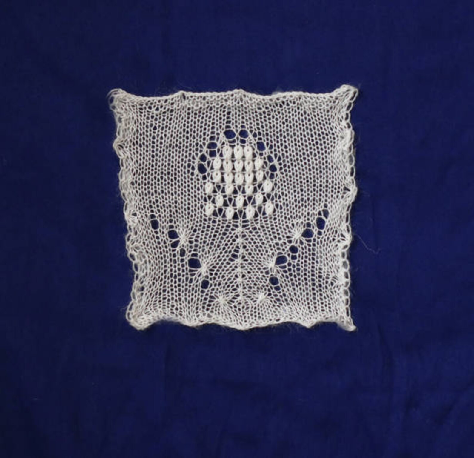 Lace Knitting Pattern/flower Knitting Pattern/tree Lace/ Mesh Etsy