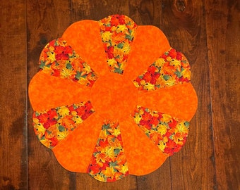 Fall Table Topper, Leaf Table Runner, Reversible Fabric Centerpiece, Autumn Table Runner, Pumpkin Table Topper, Fall Doilies, Mat, Doily