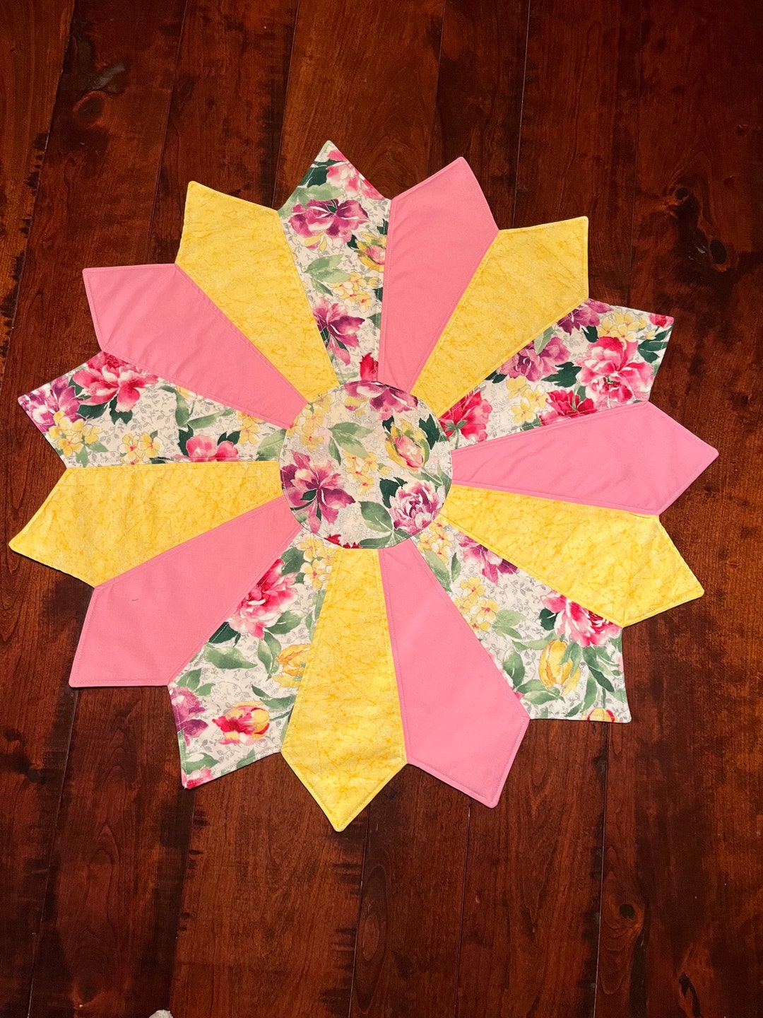 Spring Table Topper Spring 27