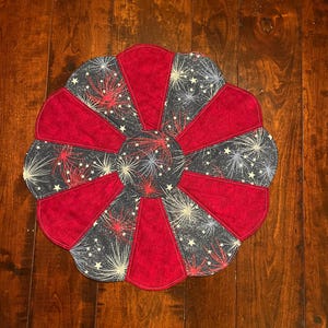 18&quot; Patriotic Table Topper, REVERSIBLE, Dresden Table Topper, Floral Table Topper, Spring Table Topper, Summer Table Topper, 4th of July