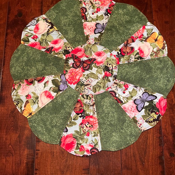 Spring Table Topper - Etsy