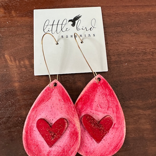 Rustic Handpainted Wood Heart Dangle Drop Earrings | valentine’s Day Earring's | gifts for her | handmade earrings | hand painted earrings