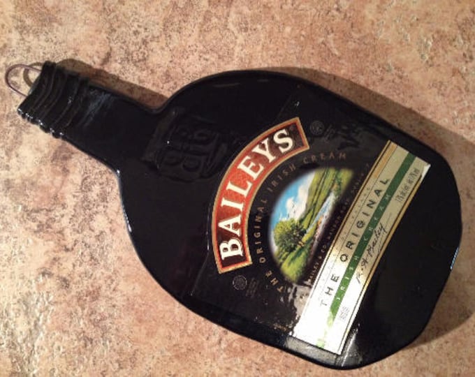 Free Shipping Baileys The Original Irish Cream Slumped Melted Flattened Flat Bottle Cheese Tray Spoon Rest Glass Plate Eco Gift