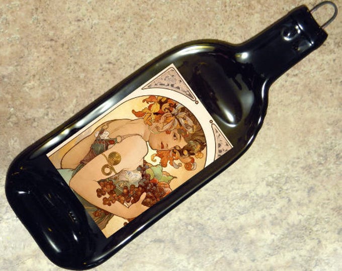 FREE SHIPPING Alphonse Mucha Art Edition Red Wine Slumped Flat Bottle Cheese Tray Spoon Rest Glass Plate Eco Gift