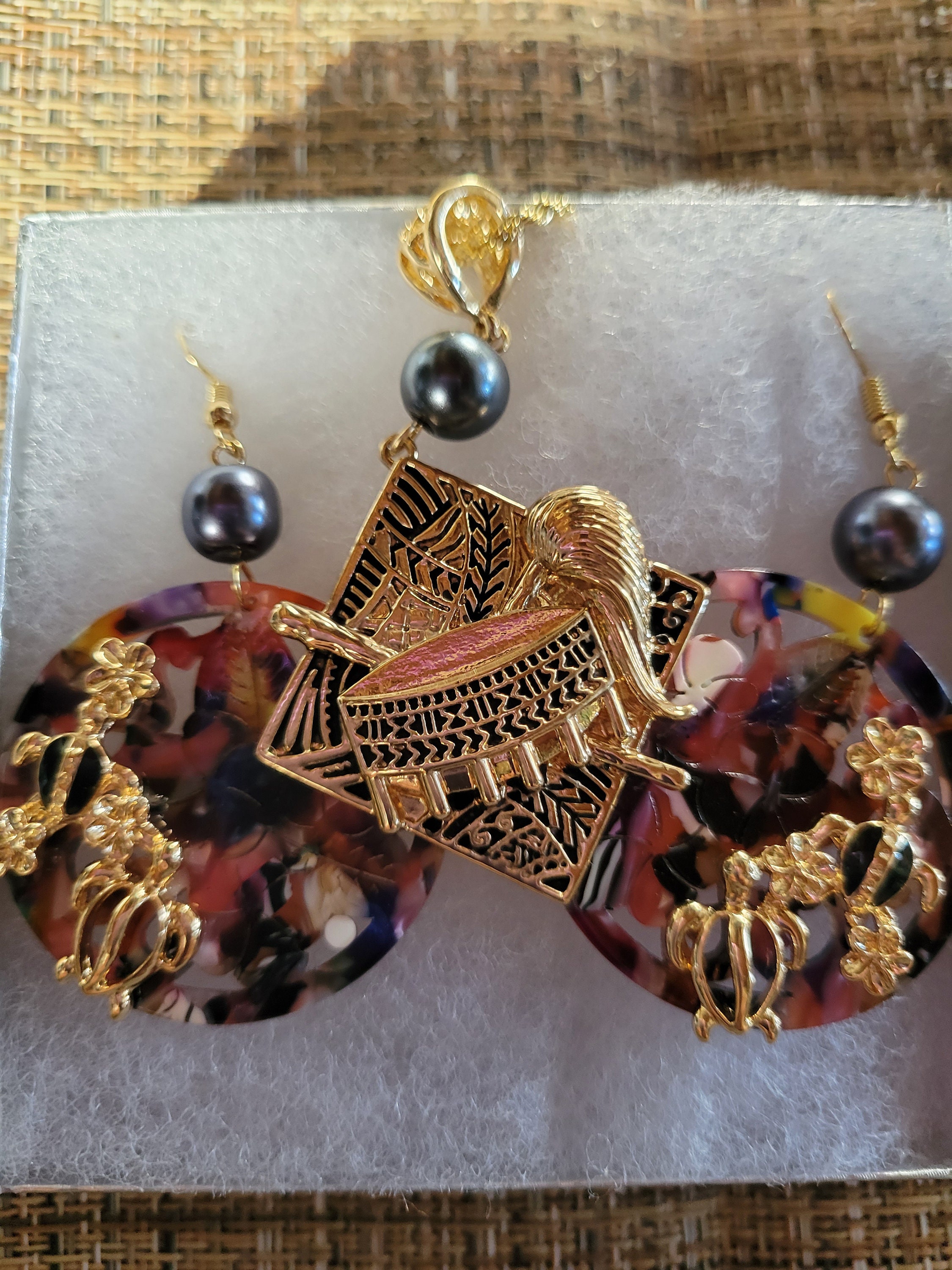 Fashionable Hawaiian Jewelry Set Etsy