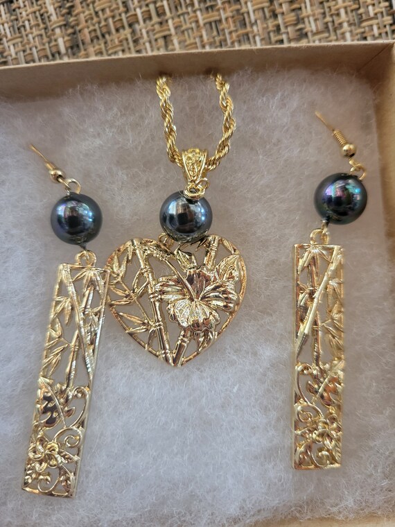 Fashionable Hawaiian Jewelry Set Etsy