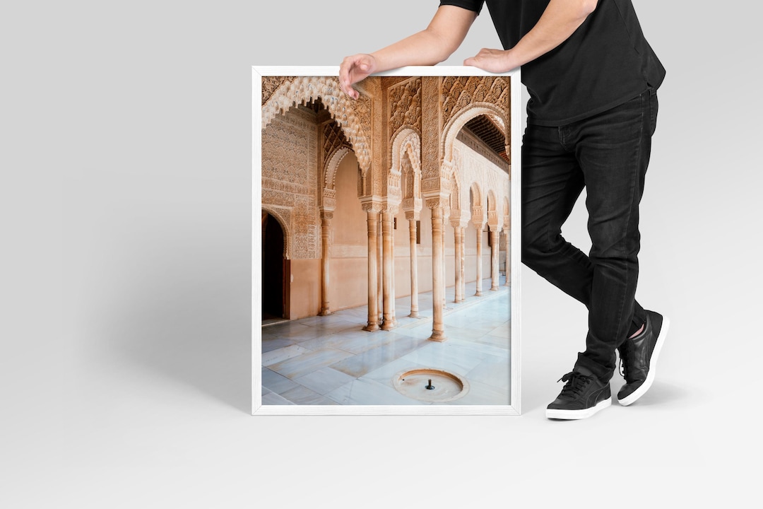 Alhambra Wall Art Print, Moorish Architecture Photo, Islamic Art Decor