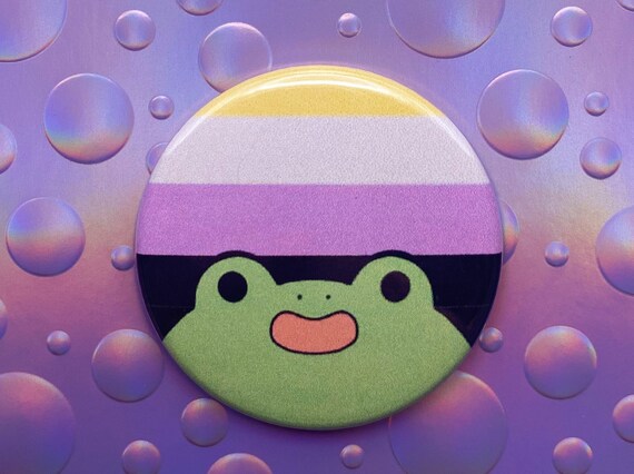 Nonbinary Pride Frog Pin | Chibi Queer Frog Enamel Pin in Non Binary Pride  Flag Cape | Pride Jewelry Accessories | LGBTQ Frog Pins