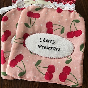 Cherry Preserves potholders (set of 2)