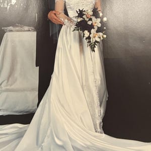 Vintage Wedding Dress 1980s/1990s style