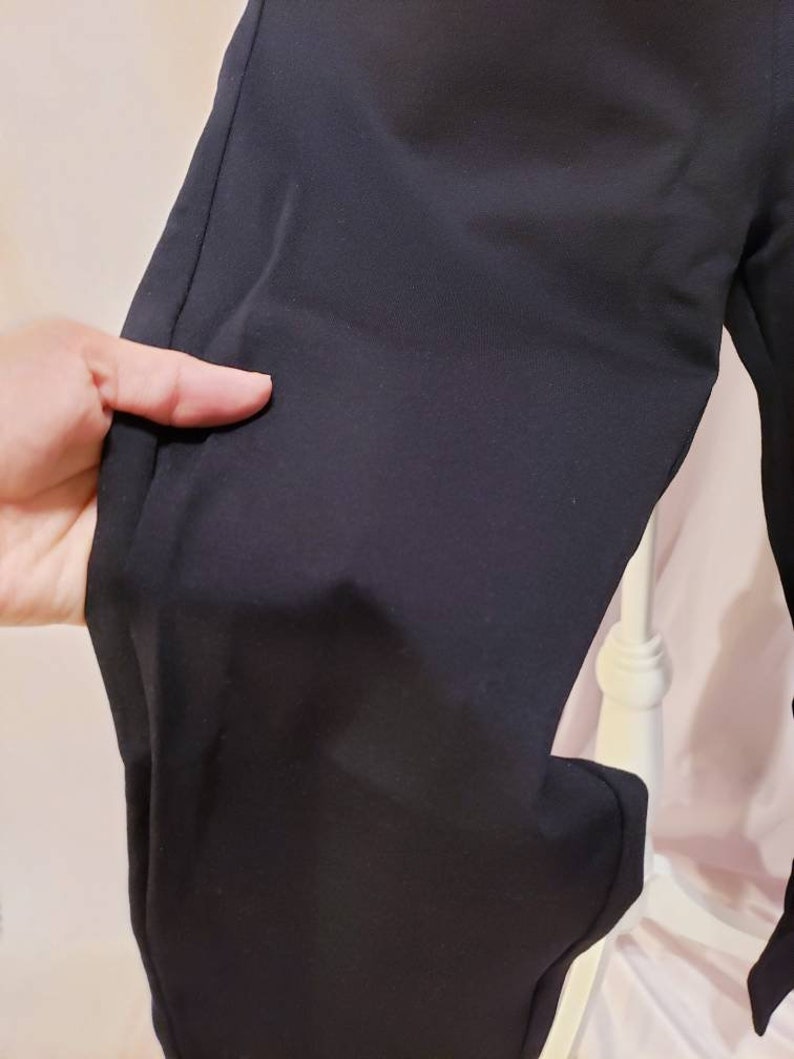 Black V Waist Stretch Leggings