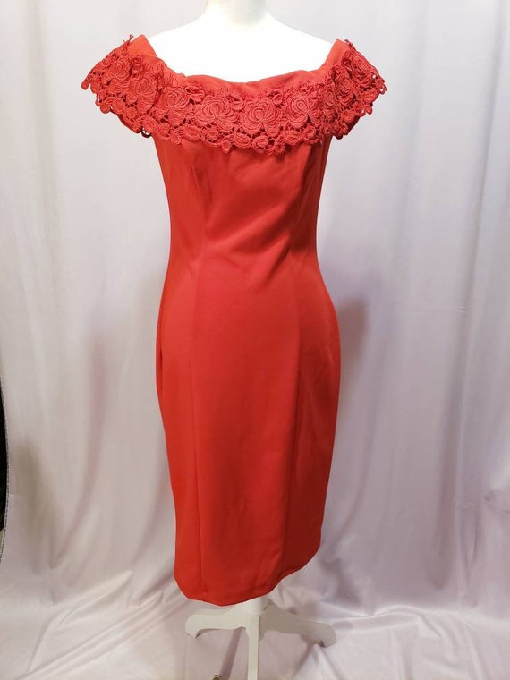 off shoulder wiggle dress