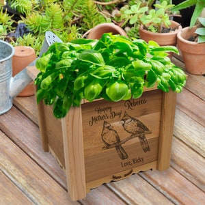 Deck Porch Planter Gift for Mom, Love my Mom Mothers Day Personalized Planter Happy Moms Day Cedar Planter Herb Garden Panda Bear