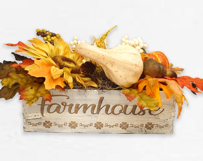 Personalized Farmhouse Tray, Table Centerpiece, Floral Tray, Handmade, housewarming gift, wedding, Thanksgiving, Fall Autumn Decor