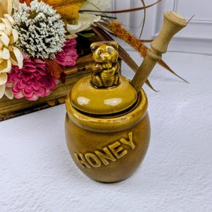 Vintage Glazed Ceramic Honey Pot with Wood Drizzler, by Knobler Taiwan; 5.5" tall
