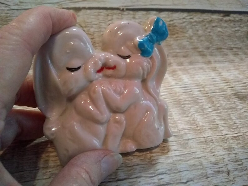 Vintage Porcelain Kissing Bunnies Figurine, Made in Japan, Kissy Face Bunnies, Kitschy Mid Century decor, Collectible Knick Knacks image 2