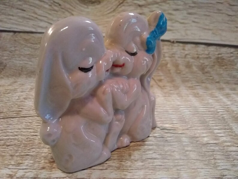 Vintage Porcelain Kissing Bunnies Figurine, Made in Japan, Kissy Face Bunnies, Kitschy Mid Century decor, Collectible Knick Knacks image 3