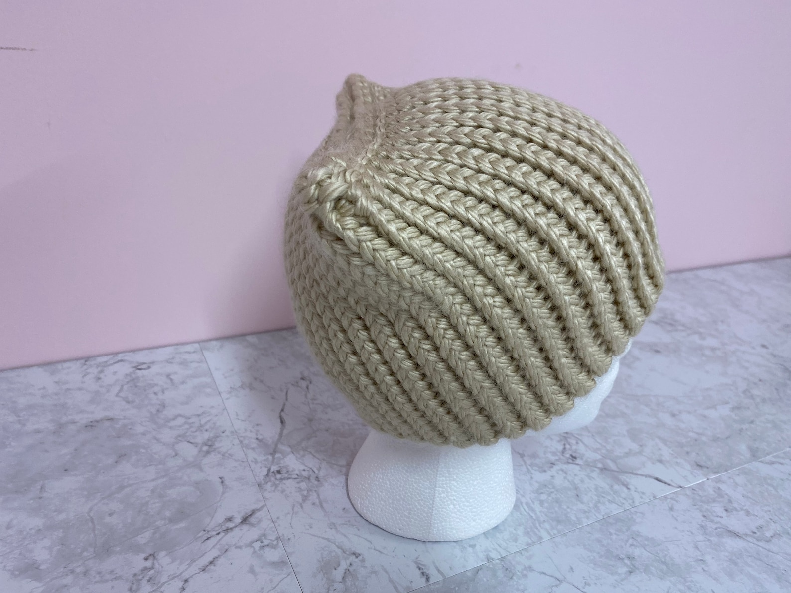 white cat beanie