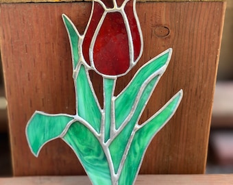 Stained Glass Tulip Suncatcher | Mother&#39;s Day Gift | Floral Lover | Garden Lover Gift | Glass Flower | Holland Tulip | Flower Light Catcher