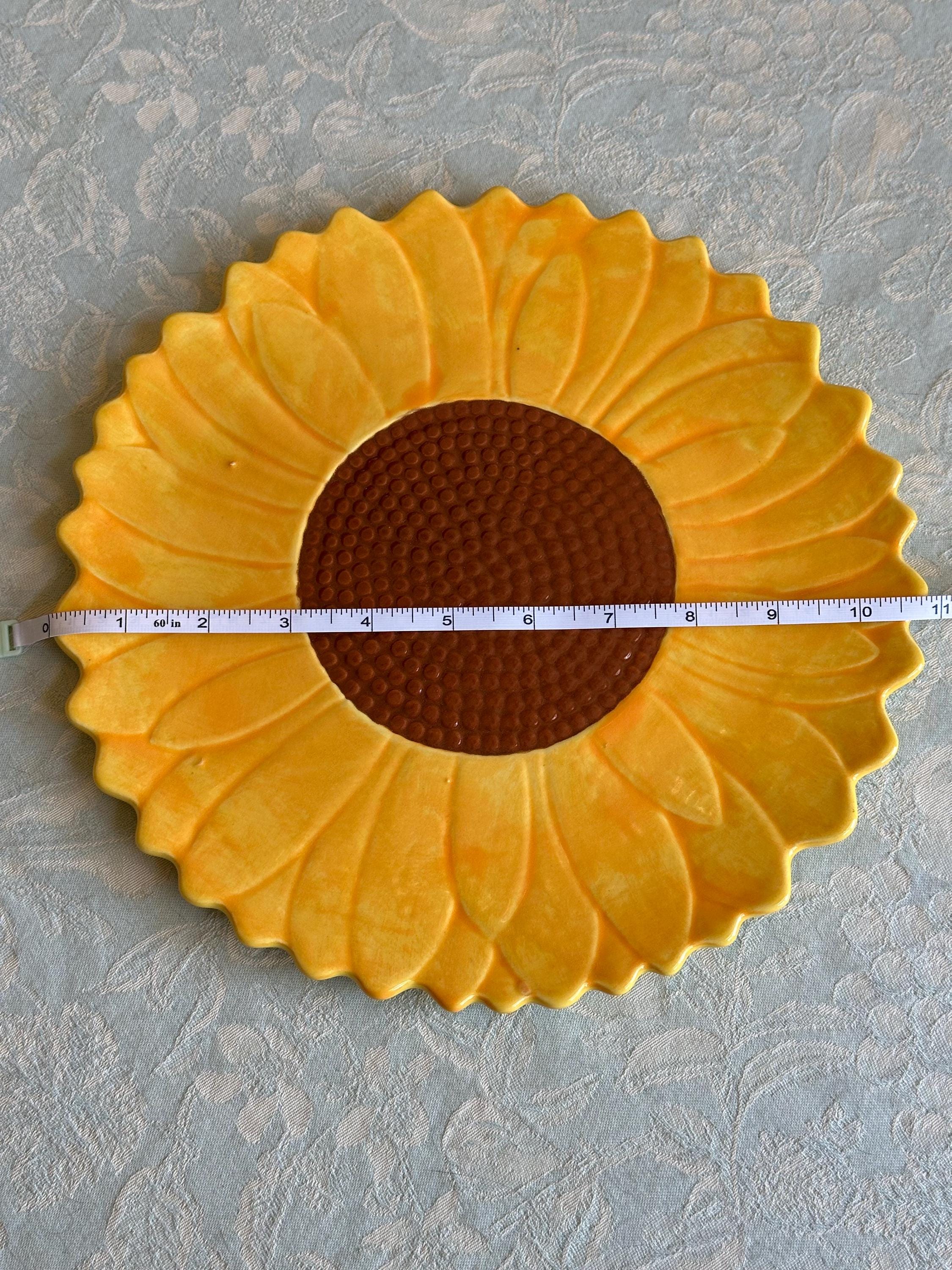 手描きの陶器製ひまわりの皿とボウル：花柄の食器 - Etsy 日本