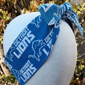 3” Wide Detroit Lions headband, Lions football hair wrap, handmade, pin up style, hair tie, retro style, rockabilly style, head scarf