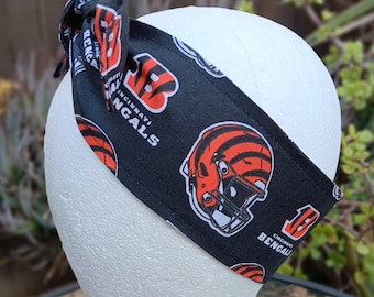 3” Wide Cincinnati Bengals headband, handmade, football, hair wrap, pin up style, hair tie, bandana, scarf, retro style, rockabilly