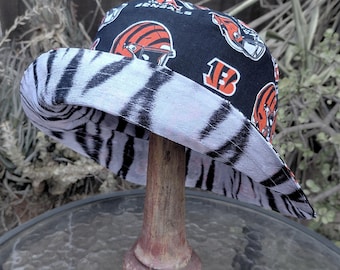 Cincinnati Bengals / Tiger Stripe Bucket Hat, Handmade, Reversible, Sizes XS to 4XL, fishing hat, sun hat, summer hat, floppy hat, Ohio