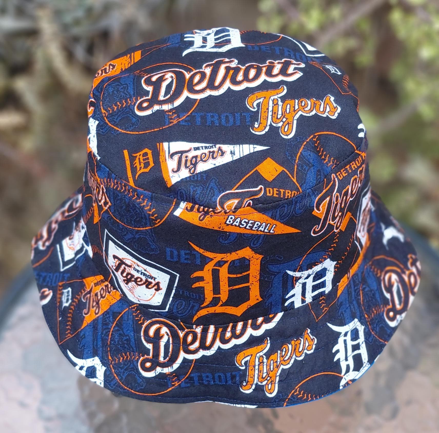 Detroit Tigers Bucket Hat, Handmade, Reversible, Old English  display picture 2