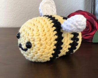 Adorable abeja de peluche amigurumi: ¡suave, de algodón!