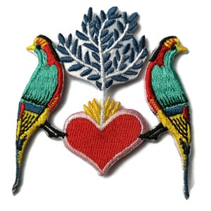 Small precision embroidered love birds with heart iron on patch