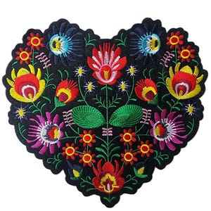 Large Quality Flower Heart Patch Embroidered Retro Applique Iron On Scandi 7.5" Ref A9