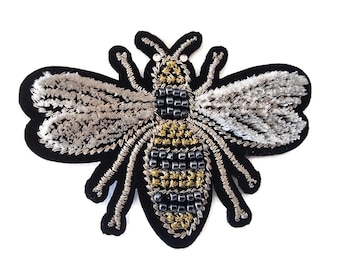 Patch de abelha bordado com miçangas e asas de veludo, para passar a ferro