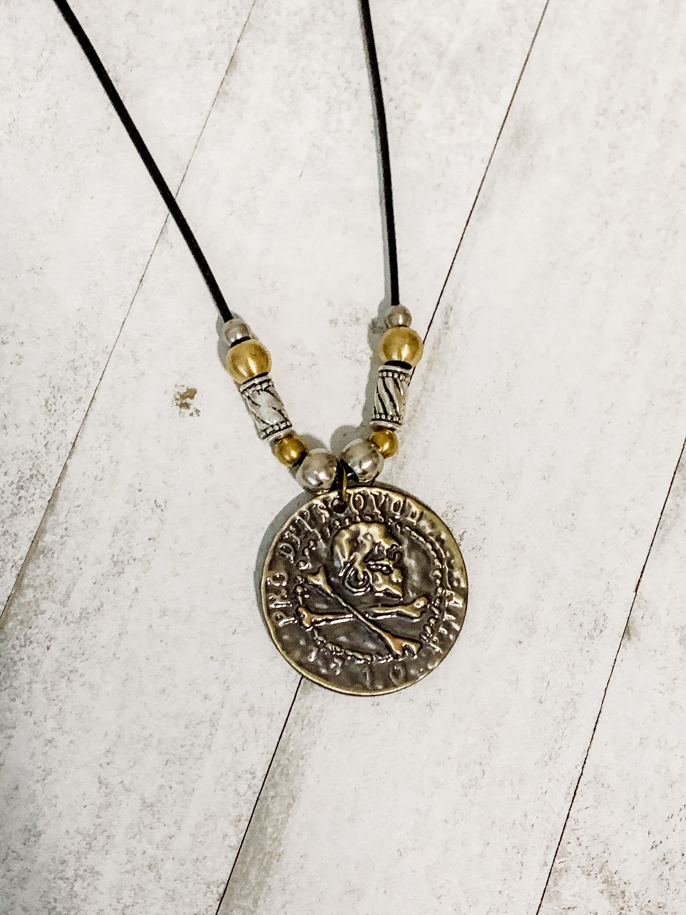 Bronze Pieces of Eight Pirate Doubloon 