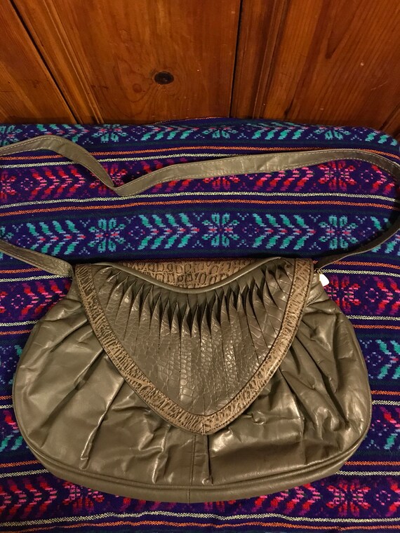 Vintage 70s gray/grey leather bag