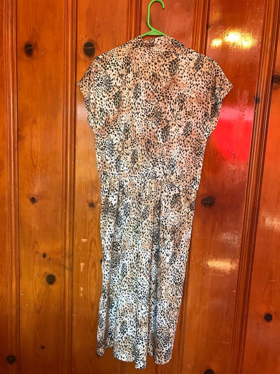 Vintage cheetah/leopard/animal print dress - image 4