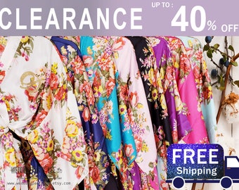 Sale! Silk Bridesmaid Robes - Bridesmaid Gifts - Floral Robe - Getting Ready Robes - Bridal Party Gift - Kimono Robe - Bridesmaid Robes Set