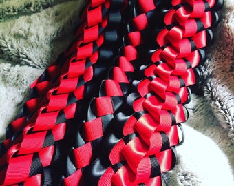 Four Ribbon Lei