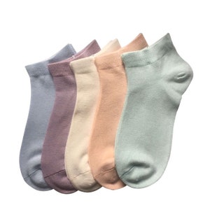 Women Bamboo Ankle Socks Ankle Length Thin Sock Odor Resistant Low Cut Sock 5 Pairs