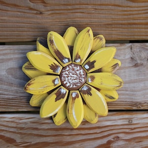 Wood Sunflower-Farmhouse Wood Flower-Modern Country Flower-Primitive Wall Flower Decor-Rustic Country Flower-Wall ART-Home Decor-Gifts