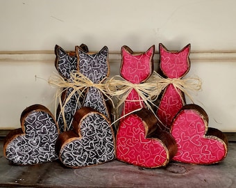 Valentine's Day Cat Wood Kitten Tier Tray Decor Holiday Kitty Cozy Mantel Decor Red Black Hearts Gift For Cat Lovers