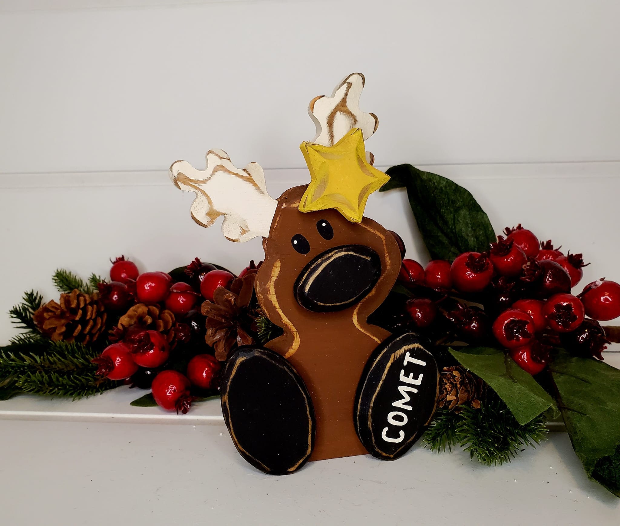 Wood Reindeer-Santa's Reindeer-Comet-Reindeer Shelf Sitter-Modern Prim Reindeer-Farmhouse Reindeer-Country Chic Reindeer-Hand Painted Deer