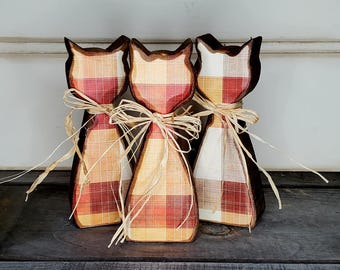 Fall Decor Plaid Wood Cat, Rustic Autumn Shelf Sitter