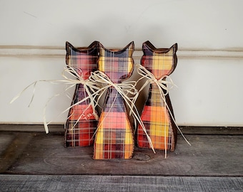 Plaid Papered Wood Cat, Fall Tiered Tray Decor