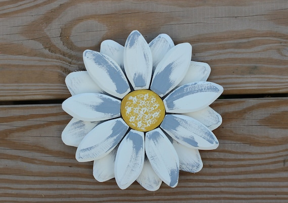Wood Flower-DAISY-Wall Decor-Wedding Decor-Nursery Decor-Baby Shower Decor-Farmhouse Flower-Modern prim Flower-Modern Country Flower-Gifts