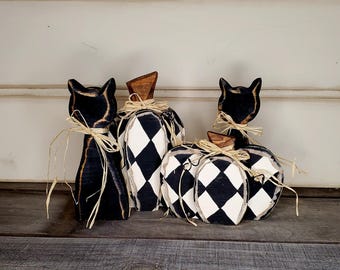 Hand Painted Harlequin Pumpkin and Cat - Halloween Tier Tray Decor