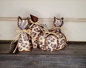 Fall Wood Decor: Cheetah Cat & Papered Pumpkins, Tier Tray Decor