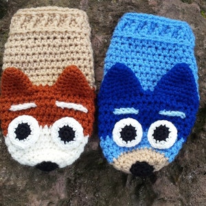 Pattern: Blue dog and Brown dog character hand puppet crochet pattern in PDF format. PATTERN only for download.