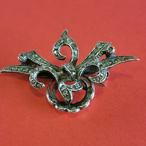 Vintage Sterling Silver and Marcasites brooch, 1940s Portuguese Jewelry